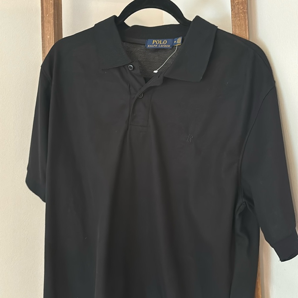 Men’s polo shirt black never worn